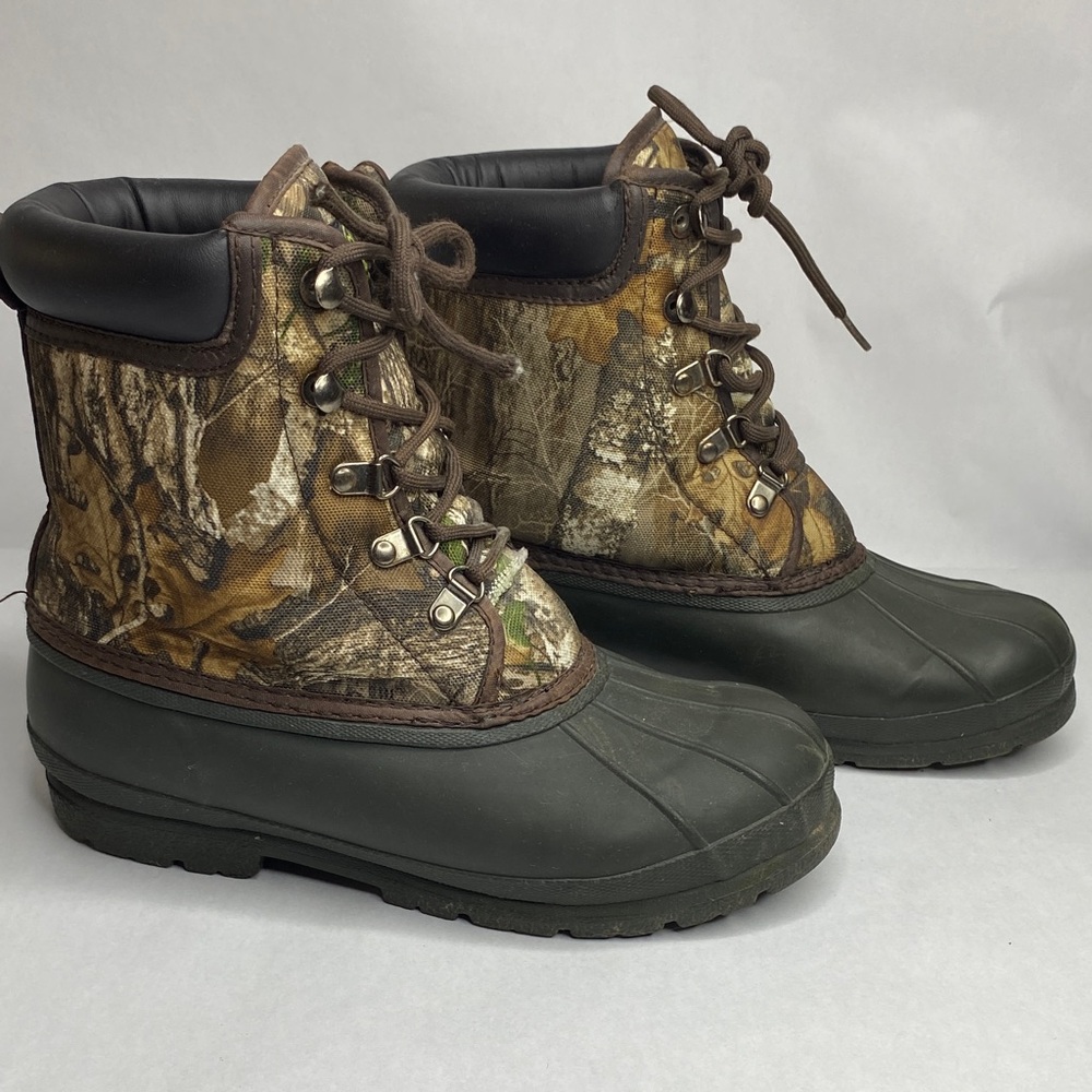 Youth Unisex Magellan Outdoor Camouflage Boots Size 9